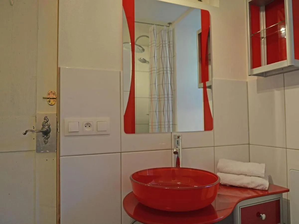 Villa Apartment With Private Terrace In Artigat